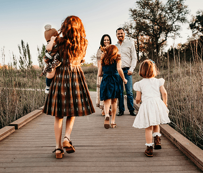 Familie Mont-Dereville - Eine würdevoll gestaltete digitale Gedenkseite für die ganze Familie